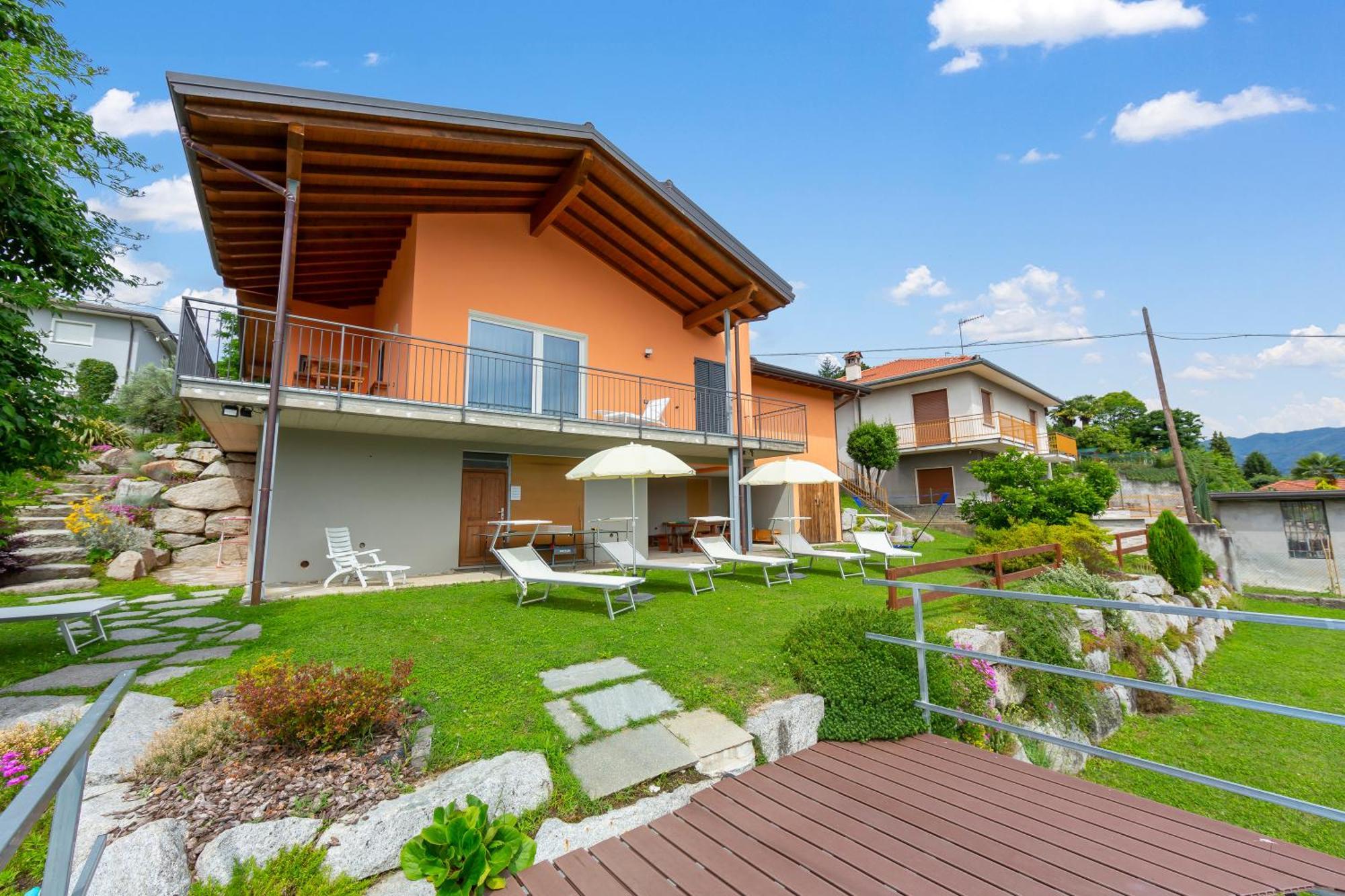 Villa Laura Private Pool And Garden - Happy Rentals Besozzo Εξωτερικό φωτογραφία