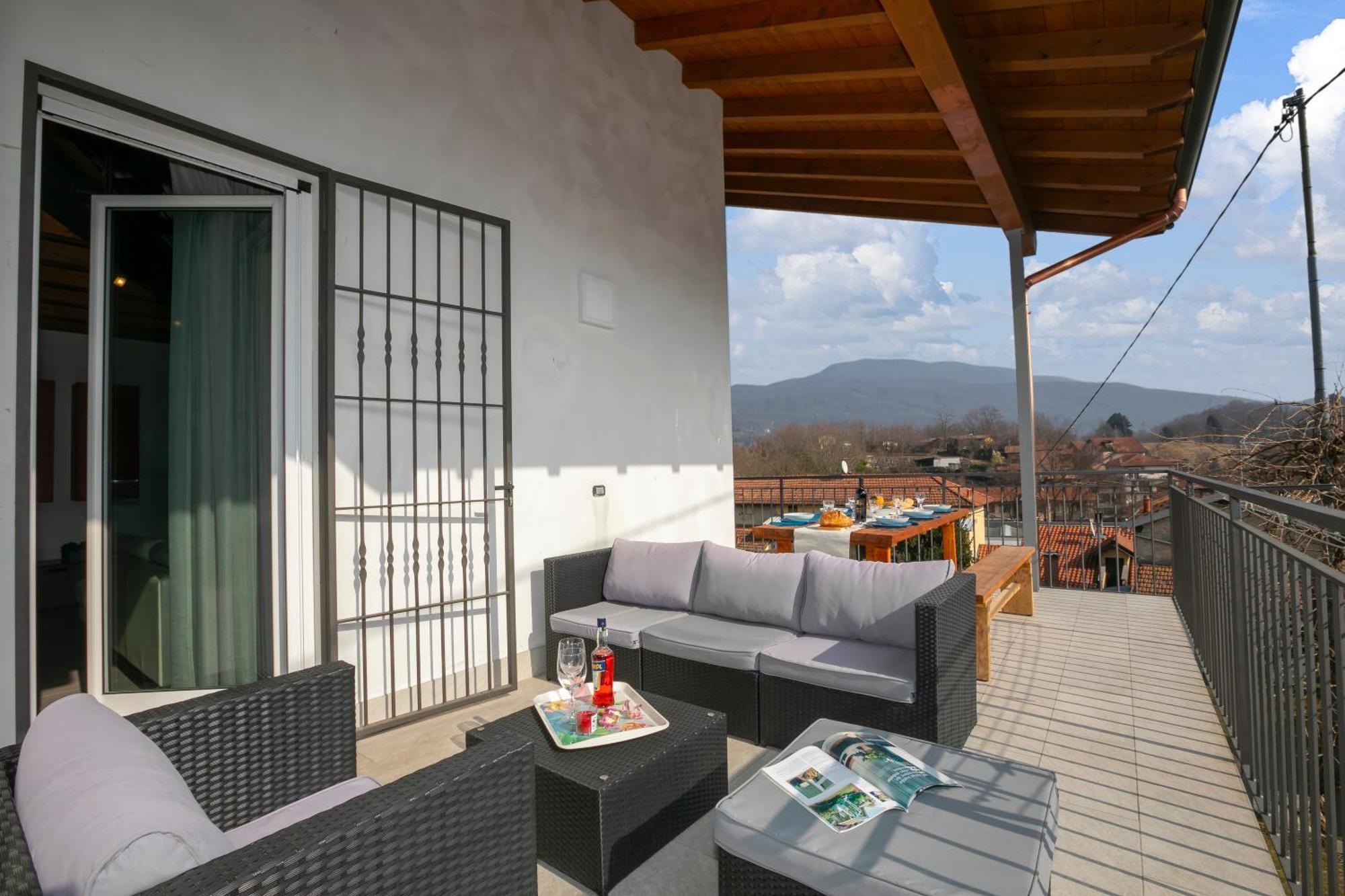 Villa Laura Private Pool And Garden - Happy Rentals Besozzo Εξωτερικό φωτογραφία